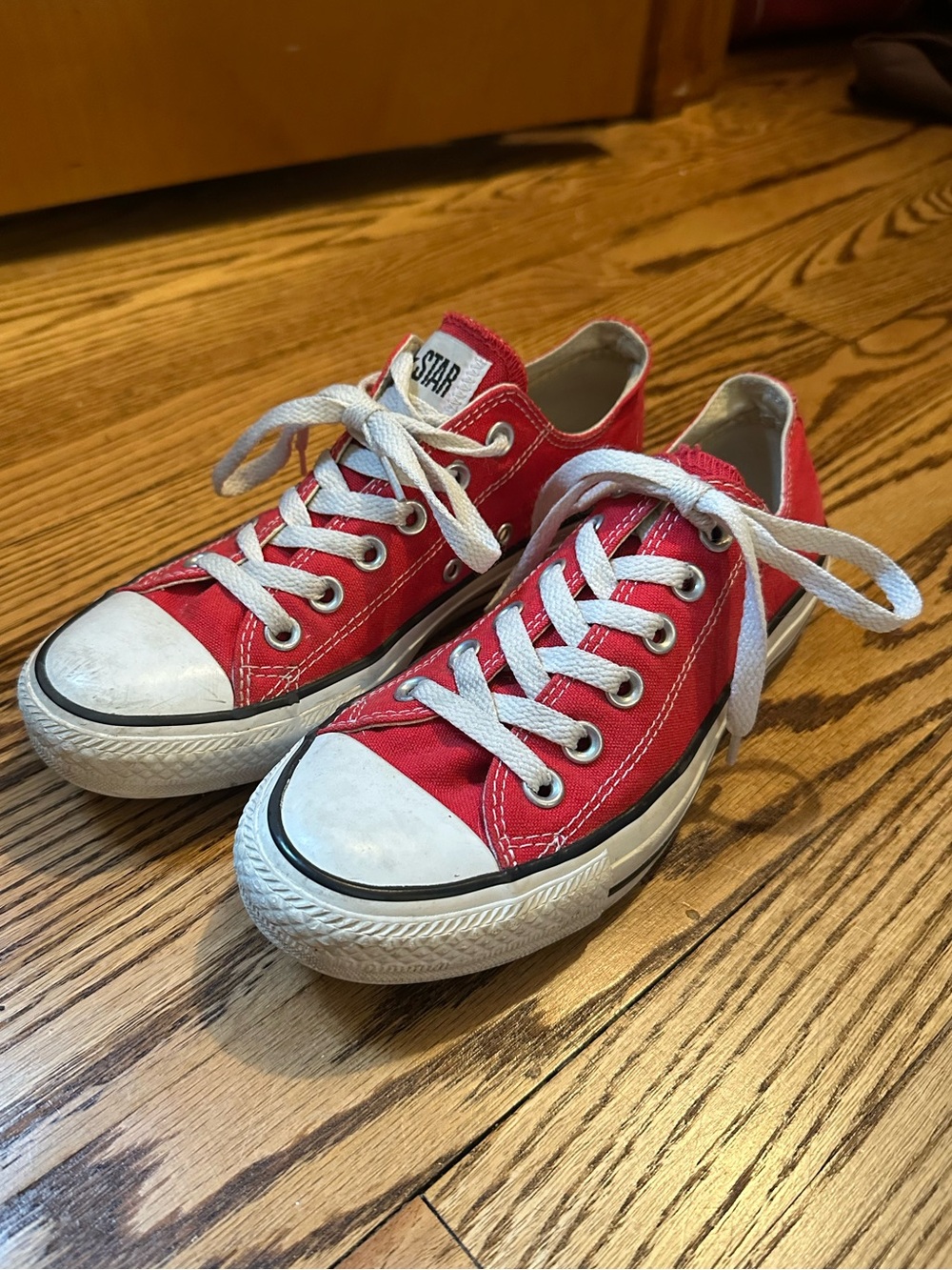 Low top red converse